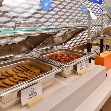 Holiday Inn Express & Suites - Florence - Cincinnati Airport By Ihg Εξωτερικό φωτογραφία