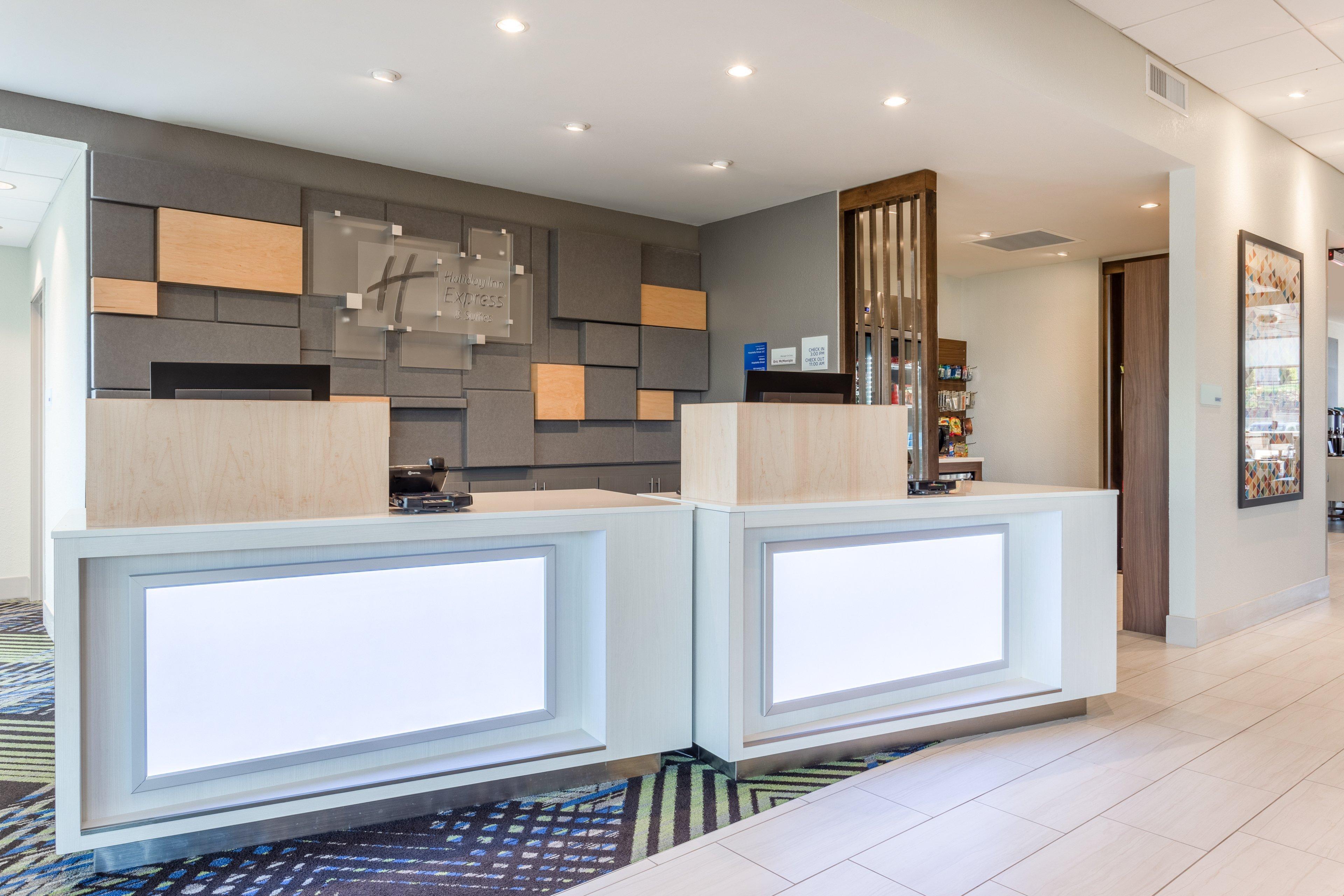 Holiday Inn Express & Suites - Florence - Cincinnati Airport By Ihg Εξωτερικό φωτογραφία