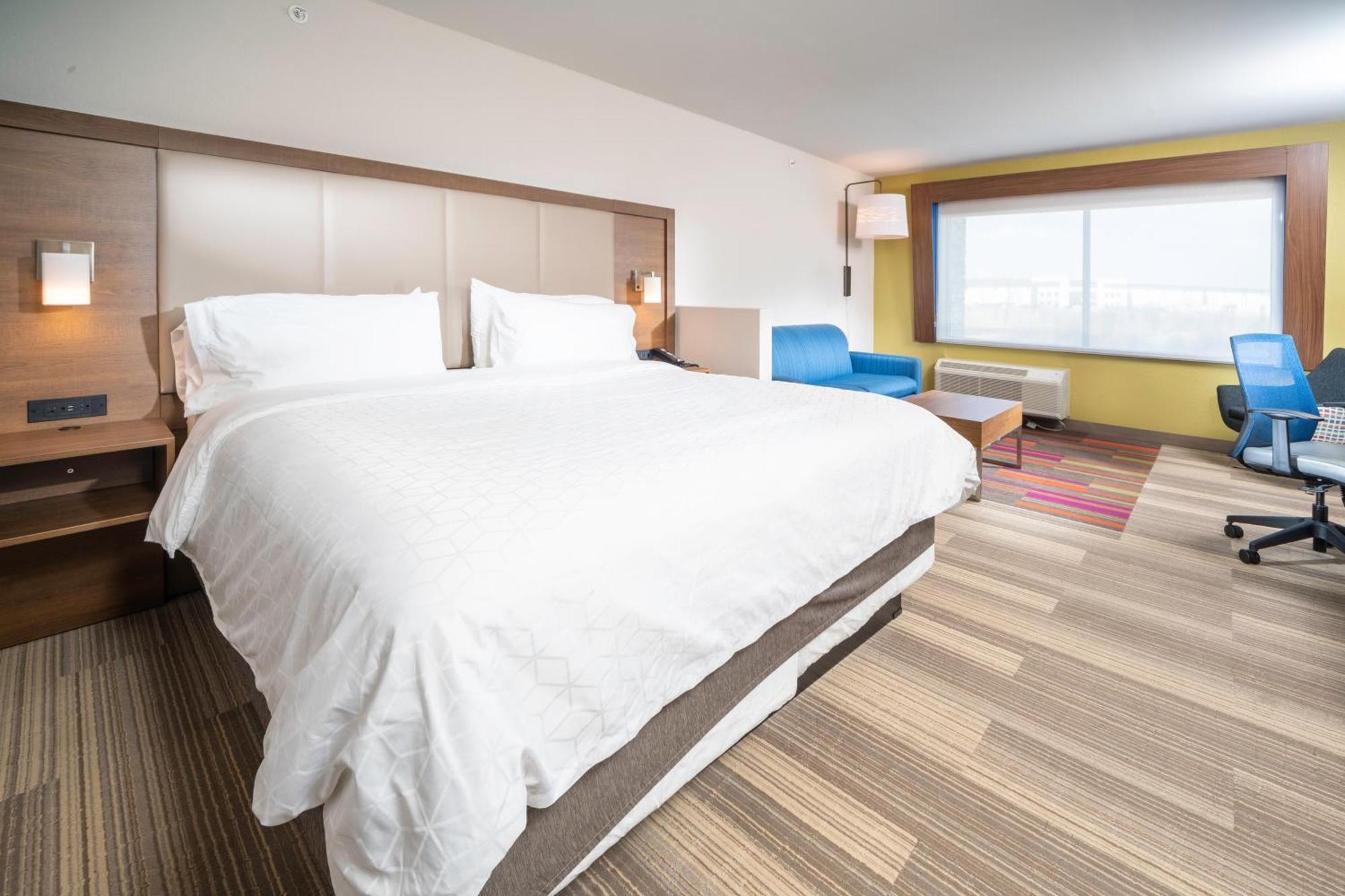 Holiday Inn Express & Suites - Florence - Cincinnati Airport By Ihg Εξωτερικό φωτογραφία